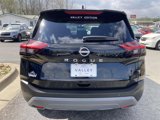 Used 2023 Nissan Rogue S image 5