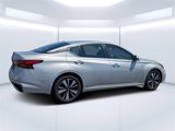 Used 2022 Nissan Altima 2.5 SV w/ SV Premium Package image 3