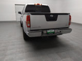 Used 2017 Nissan Frontier SV image 6