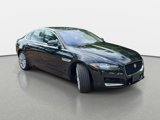 Used 2020 Jaguar XF Premium image 3