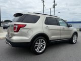 Used 2017 Ford Explorer Limited image 3
