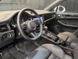 Used 2024 Porsche Macan image 5