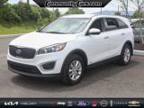 Used 2018 Kia Sorento LX image 2