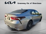 Used 2022 Toyota Camry SE image 6
