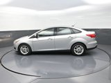 Used 2018 Ford Focus SE image 5