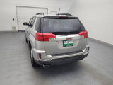 Used 2017 GMC Terrain SLE w/ Technology Package image 6