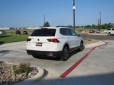 Used 2020 Volkswagen Tiguan SE image 3