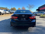 Used 2018 Toyota Camry SE image 5
