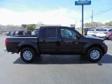 Used 2017 Nissan Frontier SV image 2
