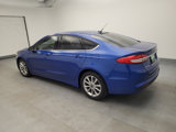 Used 2017 Ford Fusion SE image 3