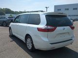 Used 2016 Toyota Sienna XLE image 5