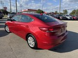 Used 2017 Hyundai Elantra SE image 5