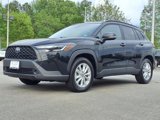 Used 2022 Toyota Corolla Cross LE image 2