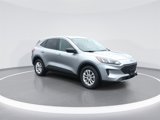 Used 2022 Ford Escape SE image 2