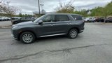 New 2025 Hyundai Palisade SE image 2