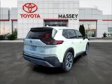 Used 2023 Nissan Rogue SV image 3