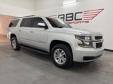 Used 2019 Chevrolet Suburban LT image 2