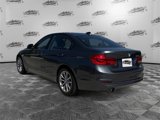 Used 2018 BMW 320i Sedan image 3