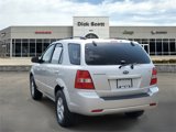 Used 2009 Kia Sorento LX image 3