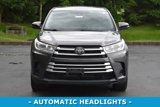 Used 2018 Toyota Highlander LE image 2