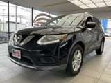 Used 2016 Nissan Rogue SV w/ SV Premium Package image 3