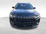 Used 2023 Jeep Cherokee Altitude Lux image 3