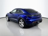 Used 2024 Porsche Macan 4 Electric image 3