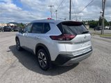 Used 2023 Nissan Rogue SV image 3