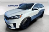 Used 2019 Kia Sorento FWD V6 image 2