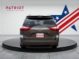 Certified 2019 Toyota Sienna XLE image 4