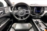Used 2021 Volvo XC60 T8 R-Design image 4