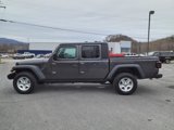 Used 2023 Jeep Gladiator Sport image 2