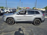 Used 2019 Jeep Cherokee Latitude Plus image 4