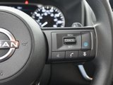 Used 2023 Nissan Rogue SV image 2