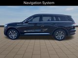 Used 2022 Lincoln Aviator AWD image 3