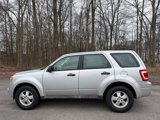 Used 2009 Ford Escape XLS image 2