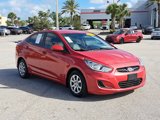 Used 2012 Hyundai Accent GLS image 2