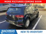 Used 2019 Volkswagen Golf S image 3