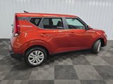 Used 2022 Kia Soul LX image 3