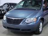 Used 2006 Chrysler Town & Country Touring w/ Leather Interior Group image 5