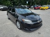 Used 2018 Toyota Corolla LE image 2