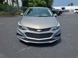 Used 2018 Chevrolet Cruze LT w/ Convenience Package image 2
