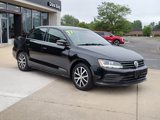 Used 2017 Volkswagen Jetta SE image 3