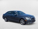 Used 2013 Mercedes-Benz E 350 4MATIC Sedan image 3
