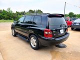 Used 2005 Toyota Highlander 2WD V6 w/ 3rd Row image 5