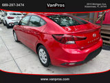 Used 2020 Hyundai Elantra SE image 3