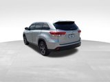 Used 2019 Toyota Highlander LE image 5