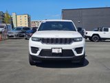 New 2025 Jeep Grand Cherokee Laredo image 3