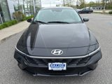 Certified 2025 Hyundai Elantra SE image 3