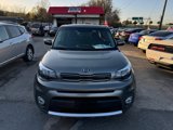 Used 2017 Kia Soul + image 2